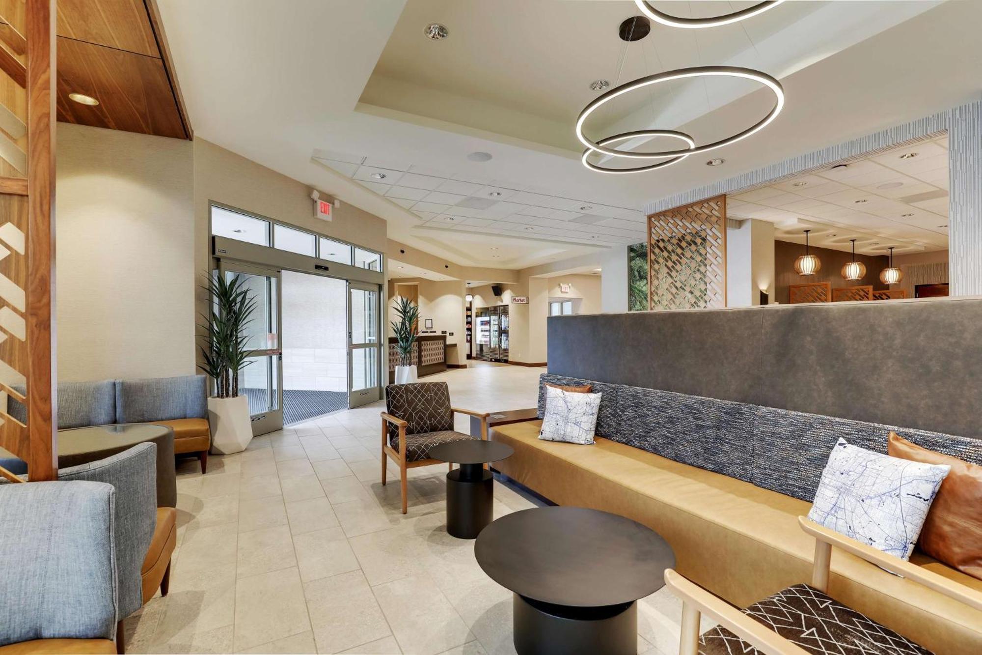 Drury Plaza Hotel Tallahassee Exteriör bild